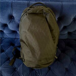 Able Carry Daily Plus Backpack